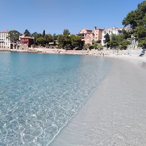 Appartement La Perle Bandolaise,wifi,clim,parking Gratuit,terrasse Vue Sur Mer