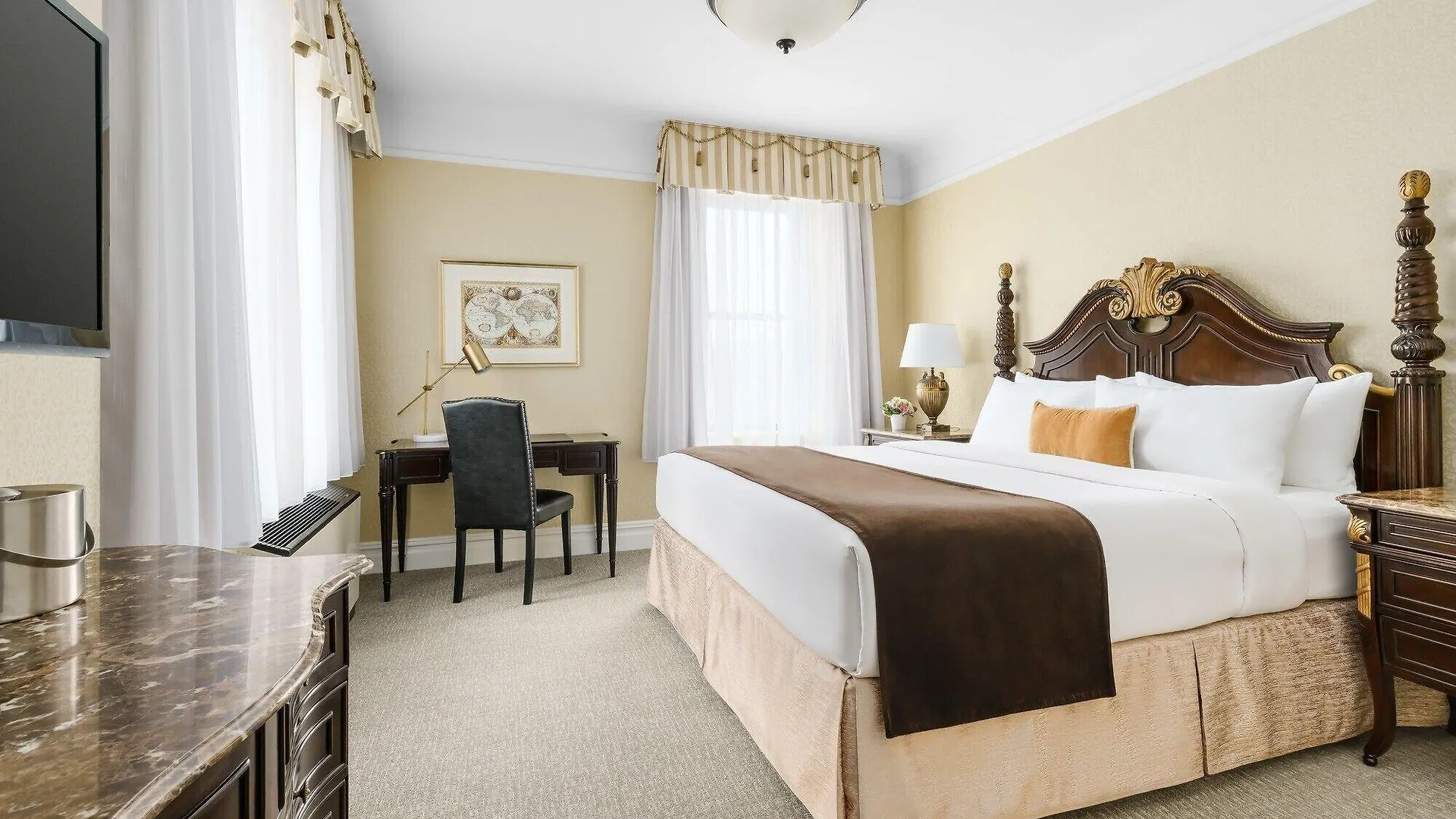 Hotel Lucerne New York 4*,
