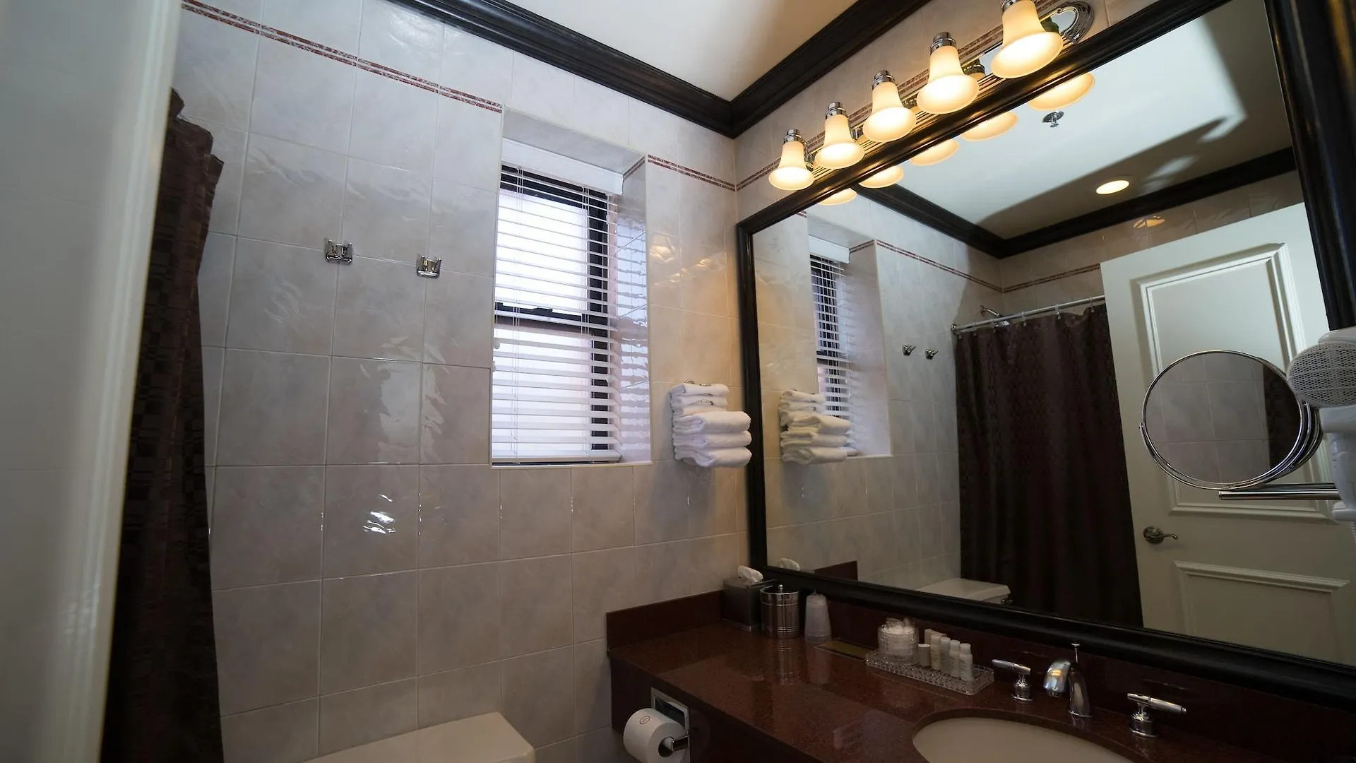 Hotel Lucerne New York