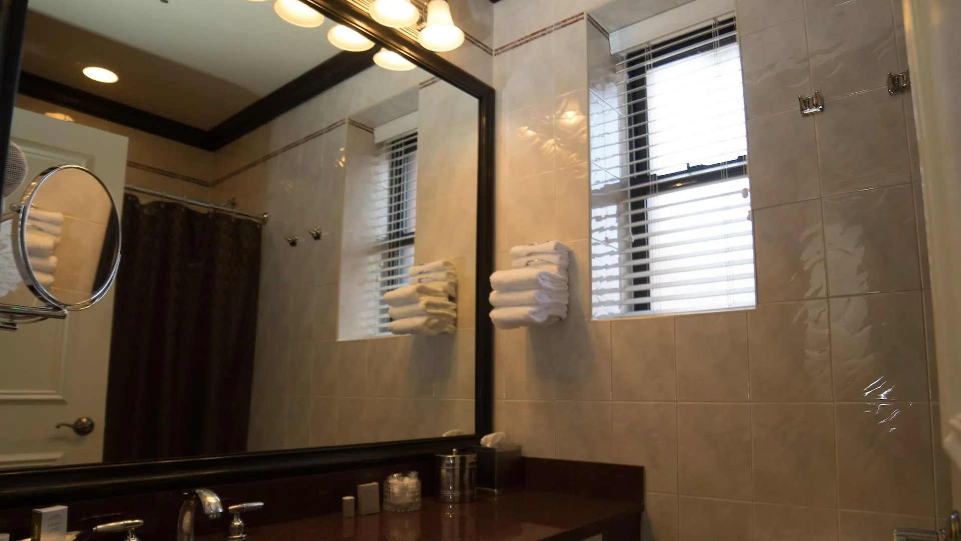 Hotel Lucerne New York