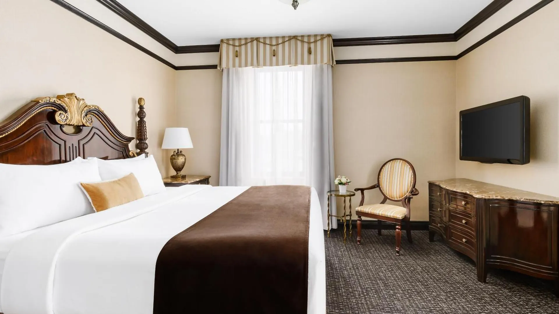 Hotel Lucerne New York