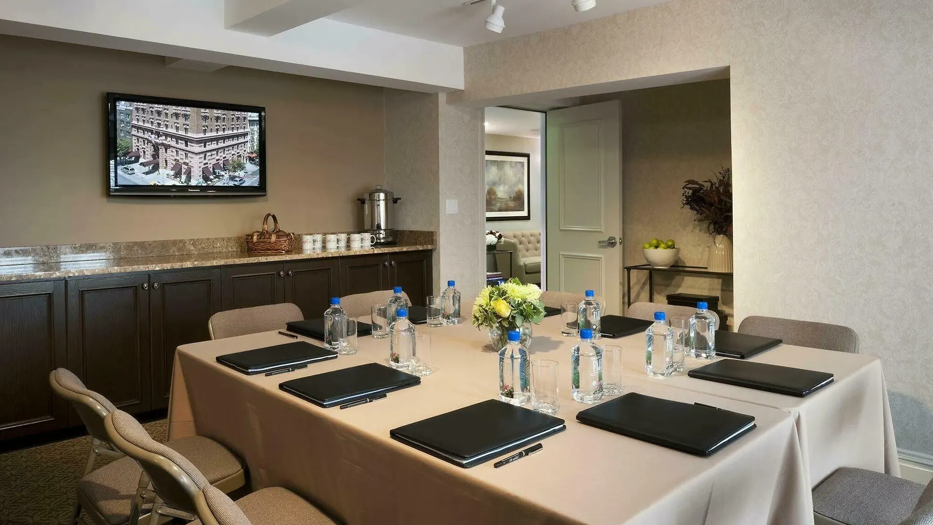 Hotel Lucerne New York